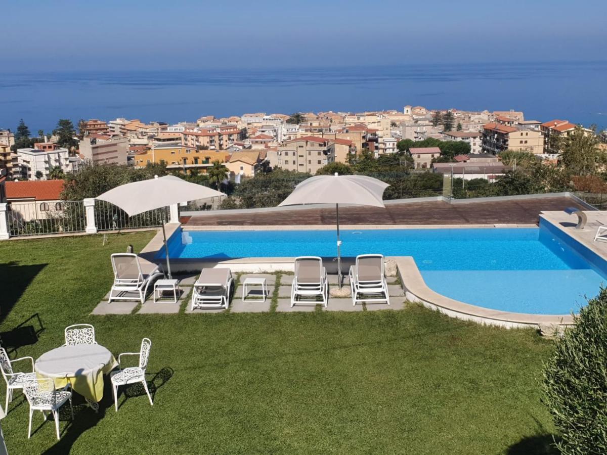 Villa Bella Vista Тропея Экстерьер фото
