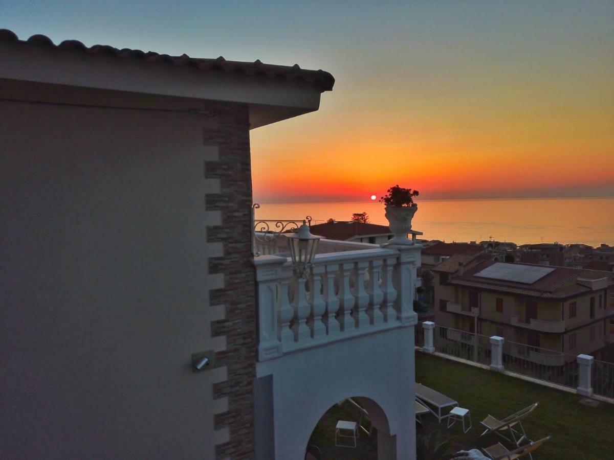 Villa Bella Vista Тропея Экстерьер фото